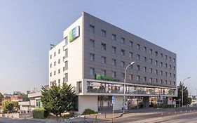 Holiday Inn Express Lisbon Alfragide By Ihg